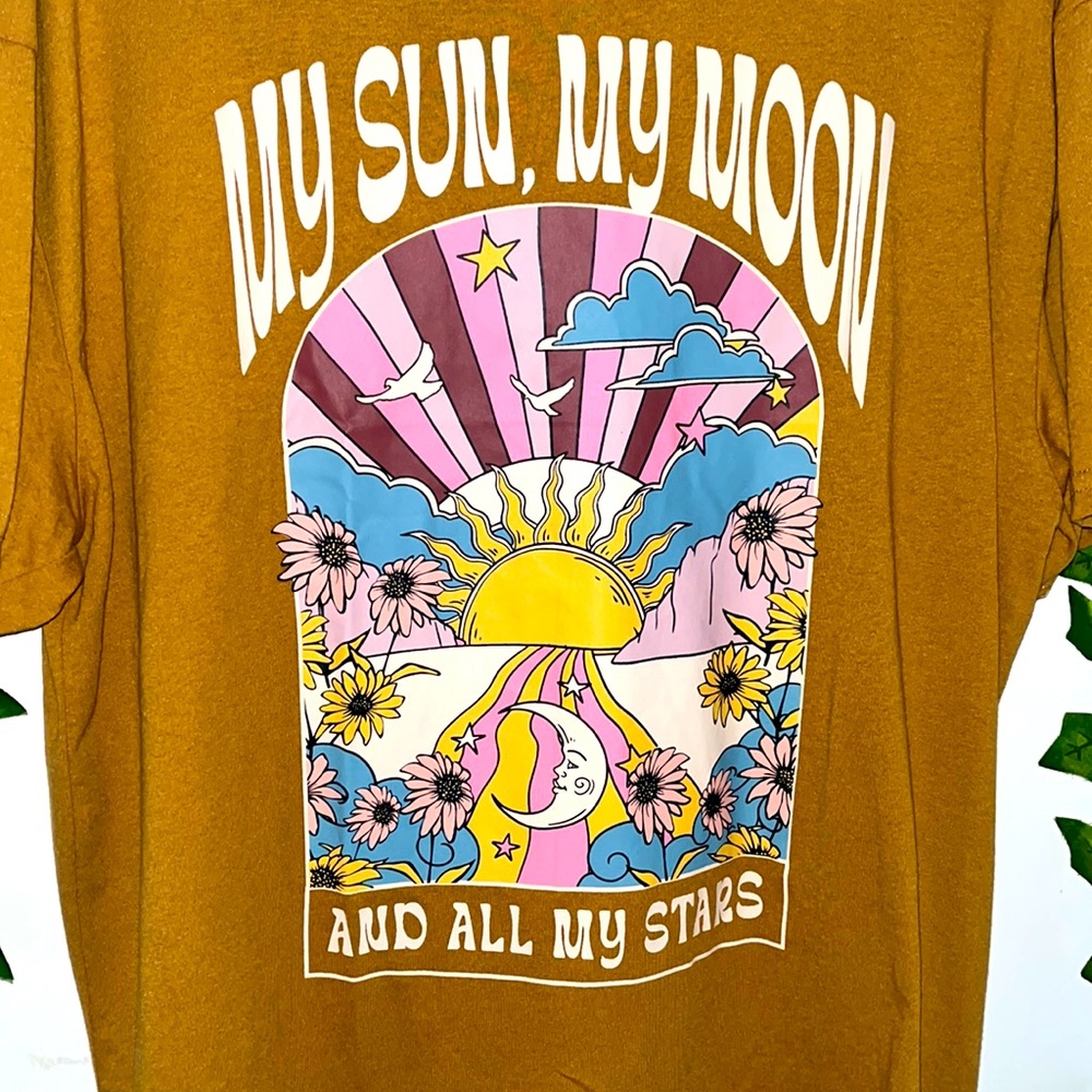 Social scene graphic tee XL